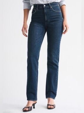 Abercrombie Curve Love Ultra High-Rise 90’s Straight Jean 28 LONG